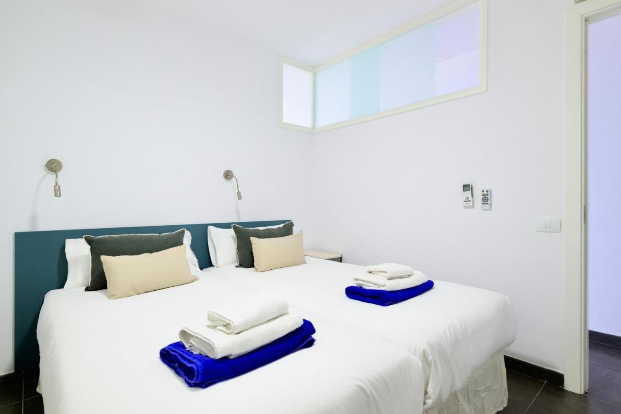 Charming 2 Bedroom Retreat With Beachfront Views San Bartolomé Esterno foto